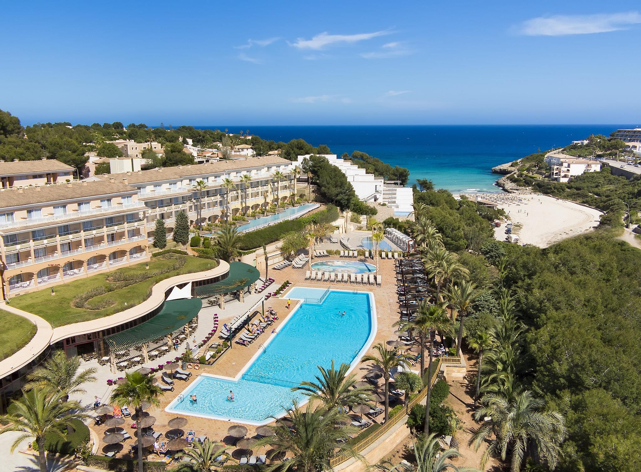 Insotel Cala Mandia Resort & Spa