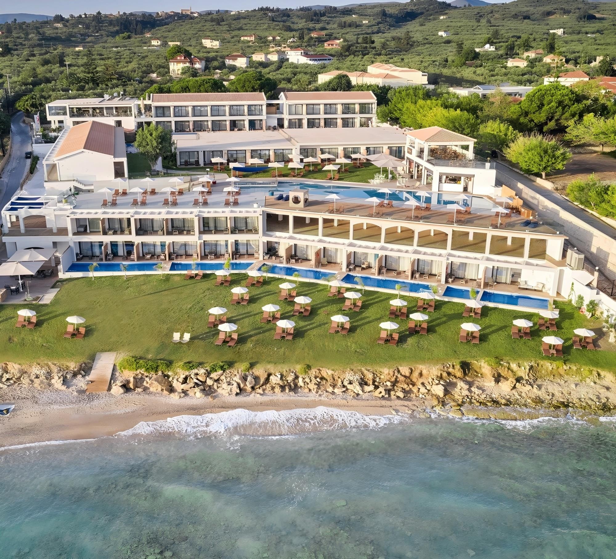 Cavo Orient beach hotel