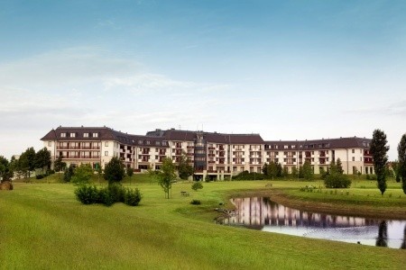 Greenfield Hotel Golf & Spa