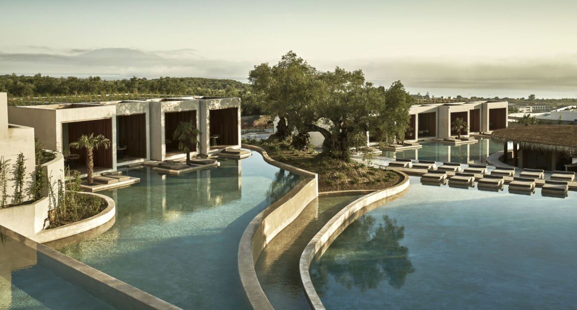 Olea All Suite Hotel s výhledem na moře a moderním wellness centrem.