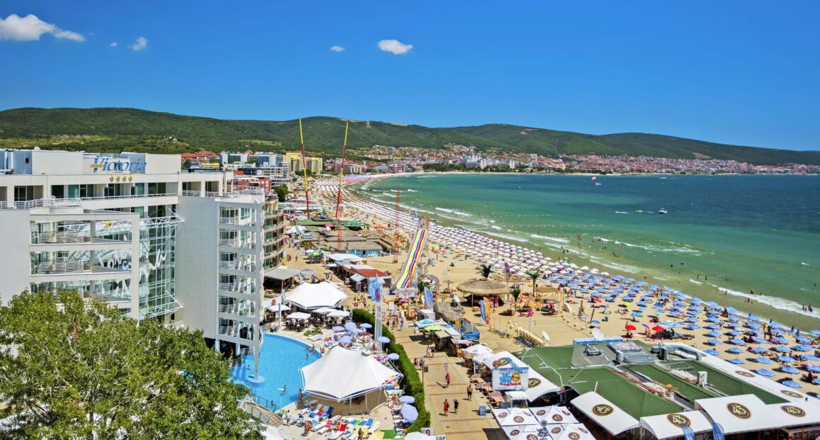 Hotel Effect Grand Victoria přímo u pláže v Bulharsku.