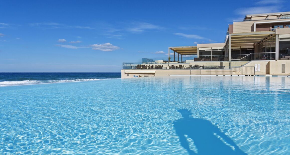 I-Resort Beach Hotel & Spa u pláže v letovisku Stalis