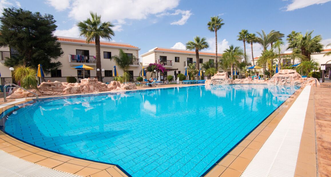 Loutsiana Hotel Apts