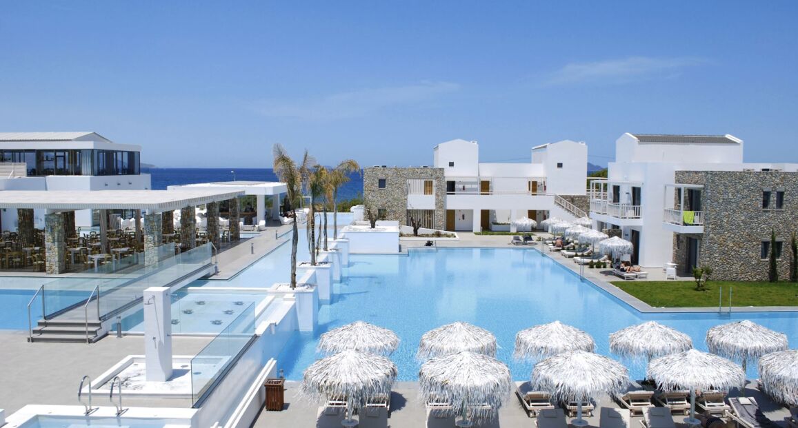 Diamond Deluxe Hotel & Spa na ostrově Kos s výhledem na moře.