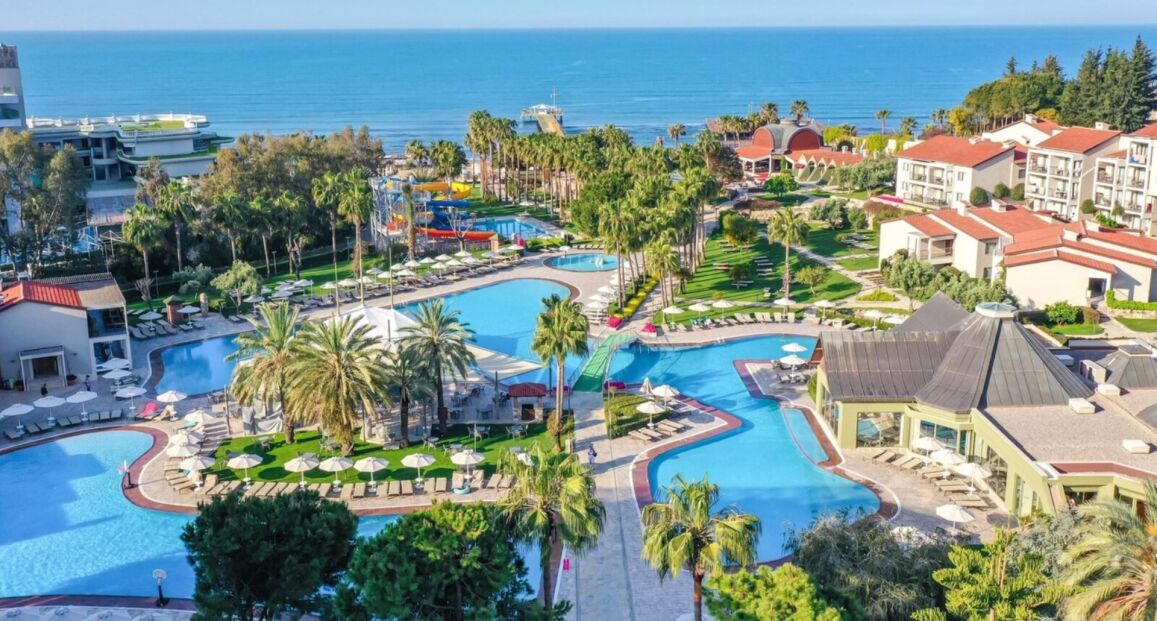Arum Barut Collection