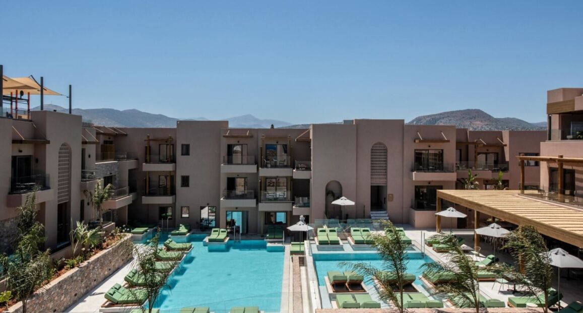 Paralos Venus Suites
