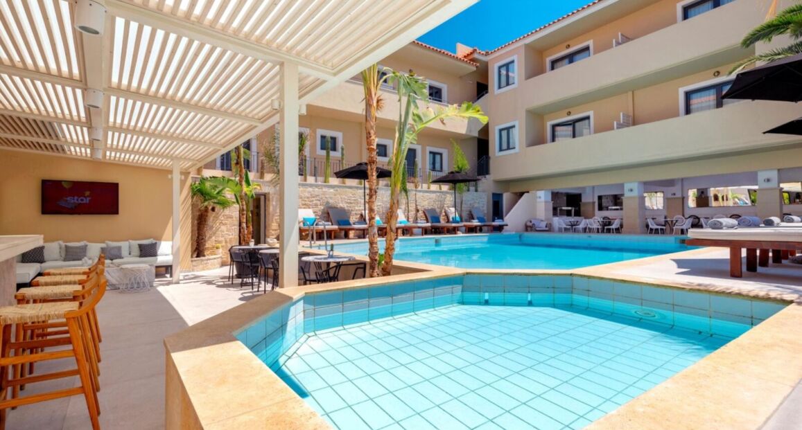 La Stella Suites