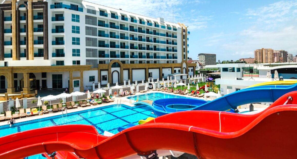 The Lumos Deluxe Resort Hotel & Spa