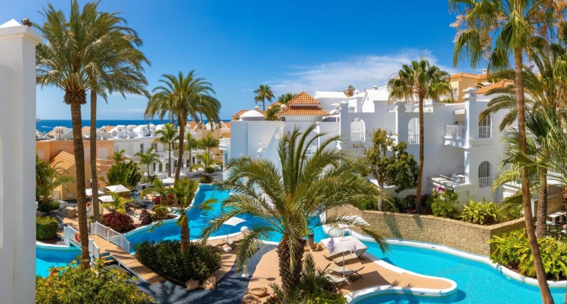 Apartmány Aptos Lagos de Fanabe blízko pláže v Costa Adeje.