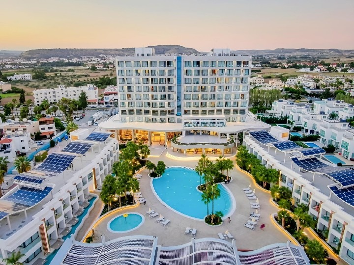 5f12249eed04488576902978167c31ba 1 179