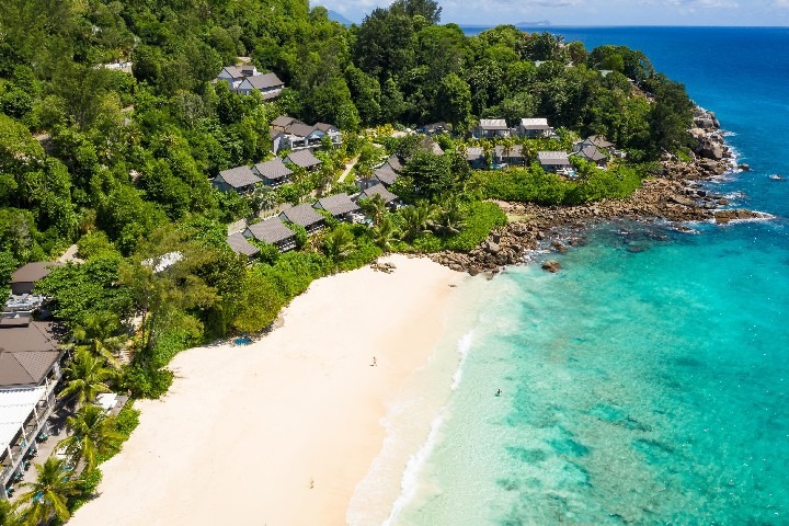 Butikový hotel Carana Beach u pláže na Seychelách