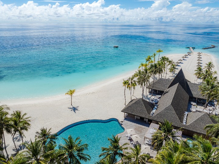 Veligandu Island Resort & Spa