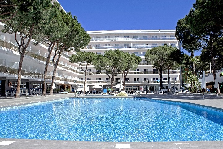 Hotel Best Oasis Park v Salou s bazény a blízko pláže
