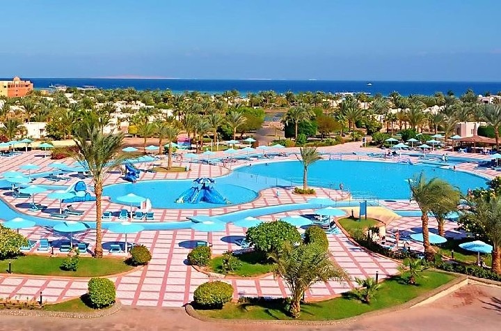 Pharaoh Azur Resort u pláže v Hurghadě