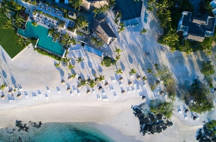 Long Beach, A Sun Resort u pláže Belle Mare na Mauriciu