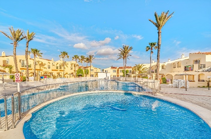 Hotel Globales Binimar s bazény a aquaparkem na Menorce