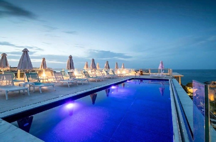 Golden Beach Hotel & Spa