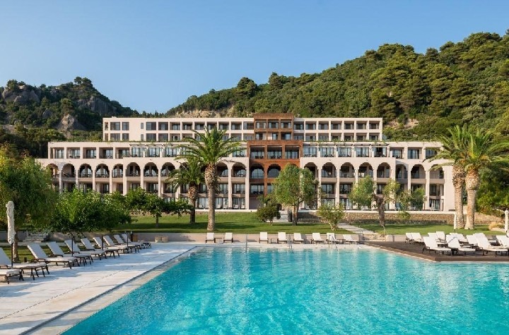 Luxusní hotel Domes of Corfu s výhledem na moře a pláž