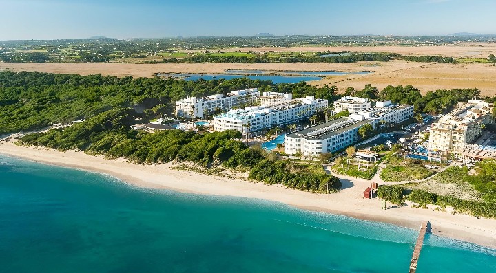 Hotel IBEROSTAR Selection Albufera Park u pláže Playa de Muro