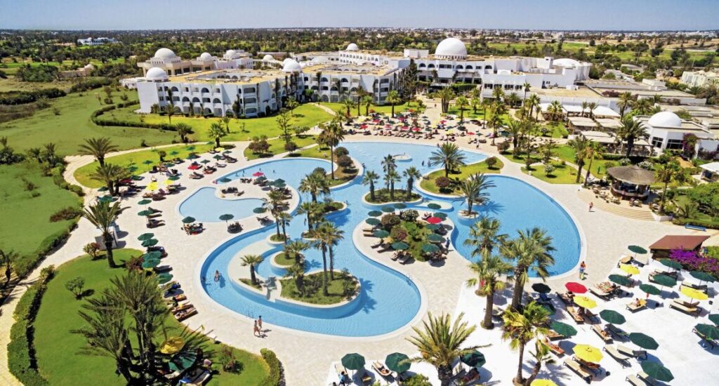 Hotel Djerba Plaza Thalasso & Spa s výhledem na bazén