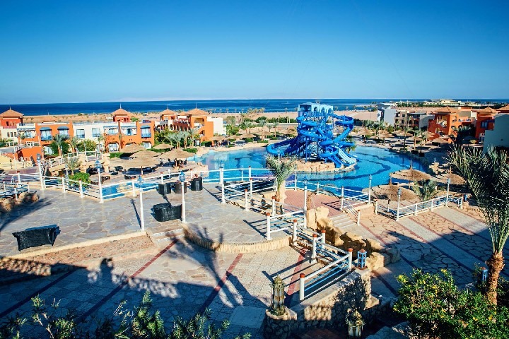 Faraana Heights Resort