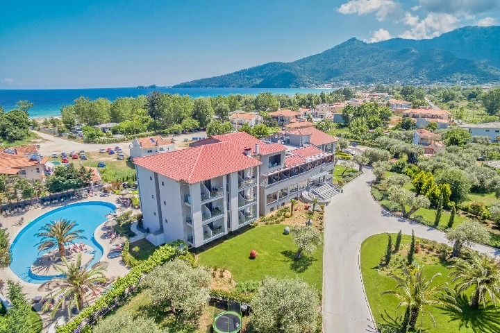 Hotel Princess Golden Beach u pláže Golden Beach na ostrově Thassos.