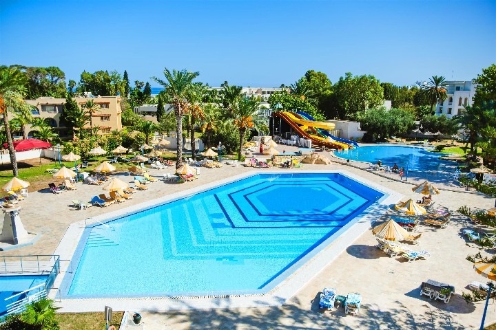 Hotel Riviera v Port El Kantaoui s bazénem a tobogány