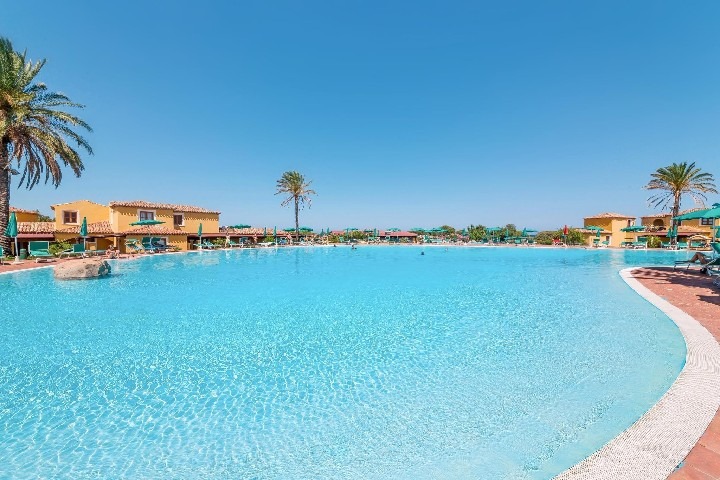 Valtur Sardegna Baia Dei Pini Resort