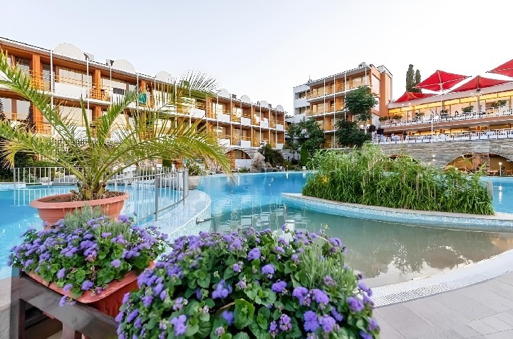 Hotel Nessebar Beach u pláže na Slunečném pobřeží