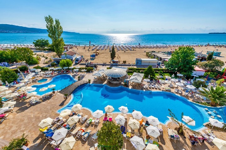 Sentido Neptun Beach