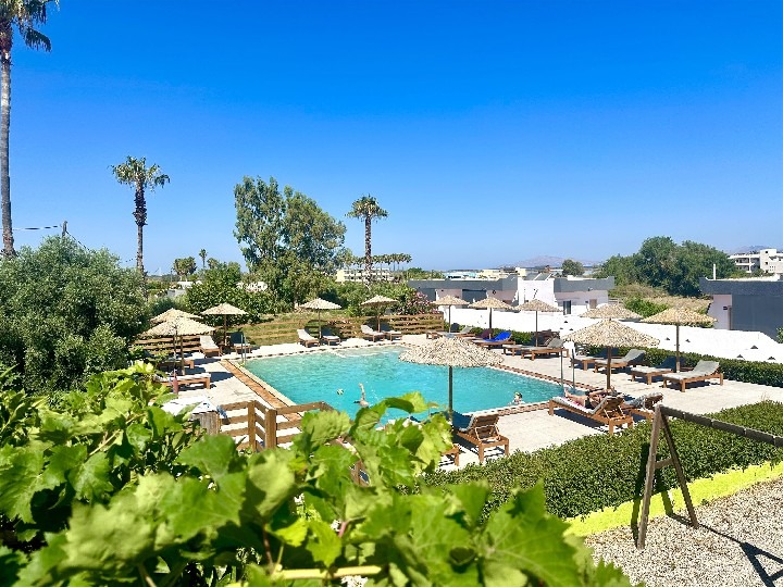 Hotel Aegean Pearl v letovisku Tigaki, Řecko