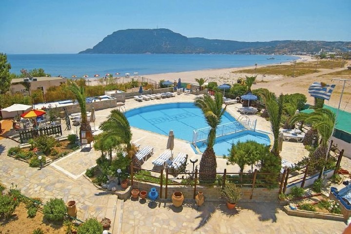 Hotel Ionikos s výhledem na ostrůvek Kastri v Kefalos