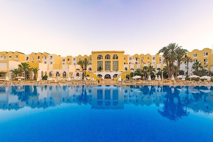 Hotel Djerba Castille u písečné pláže v oblasti Aghir