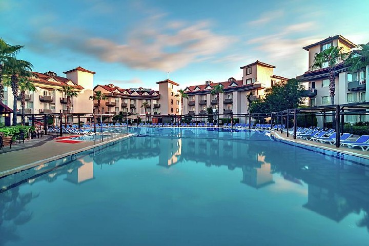 Hotel Orfeus Park v Turecku blízko pláže