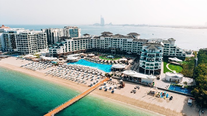 Taj Exotica Resort & Spa na Palm Jumeirah v Dubaji