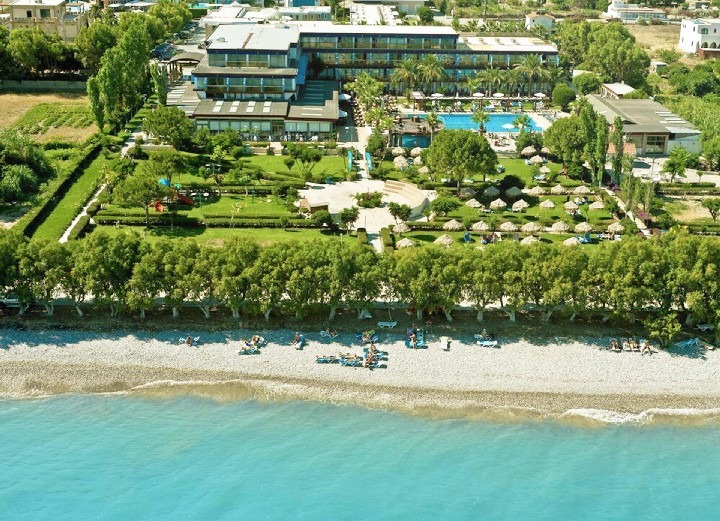 All Senses Ocean Blue Seaside Resort u pláže na Rhodu