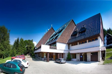 Hotel Park v Krkonoších s útulným ubytováním a vynikající stravou.