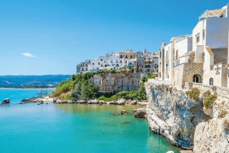 Poznávací zájezd po Apulii s návštěvou historických měst a pláží