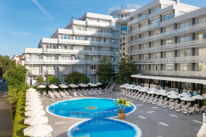 Hotel Perla Suneo Club blízko pláže na Slunečném pobřeží