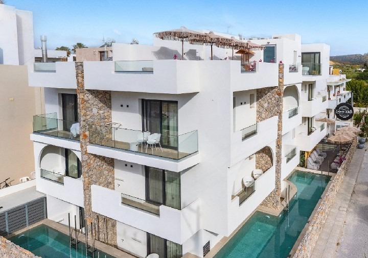 Cabana White Boutique