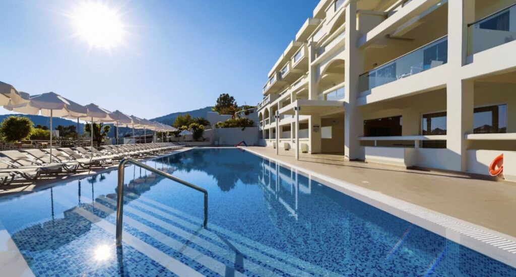 Lindos White Hotel & Suites u pláže v Řecku