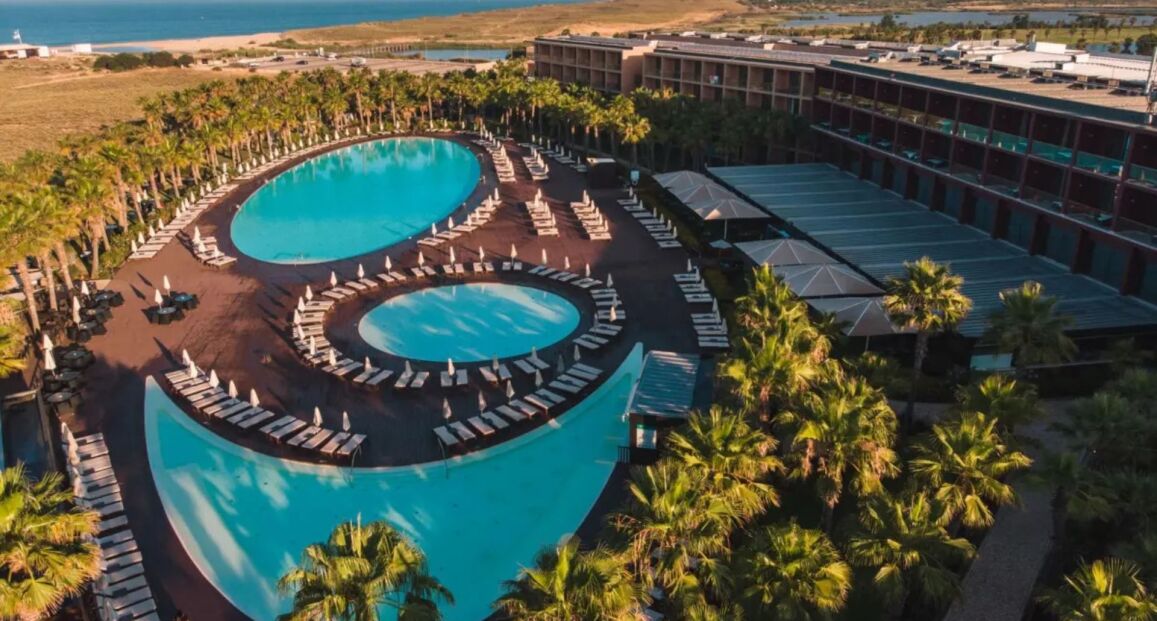 Wine & Books by the Sea Algarve Resort