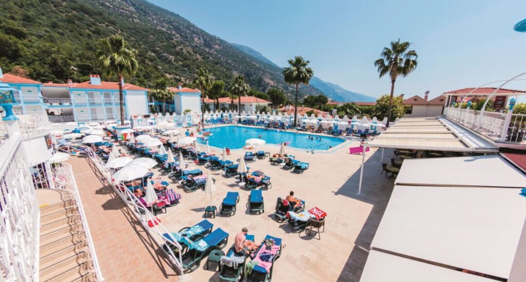 Hotel Karbel v letovisku Ölüdeniz s bazénem a zahradou