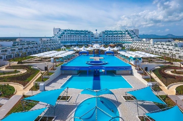 Limak Cyprus Deluxe Hotel