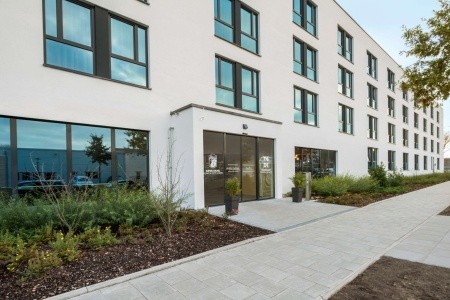 Hotel Super 8 By Wyndham v Mnichově s moderním ubytováním