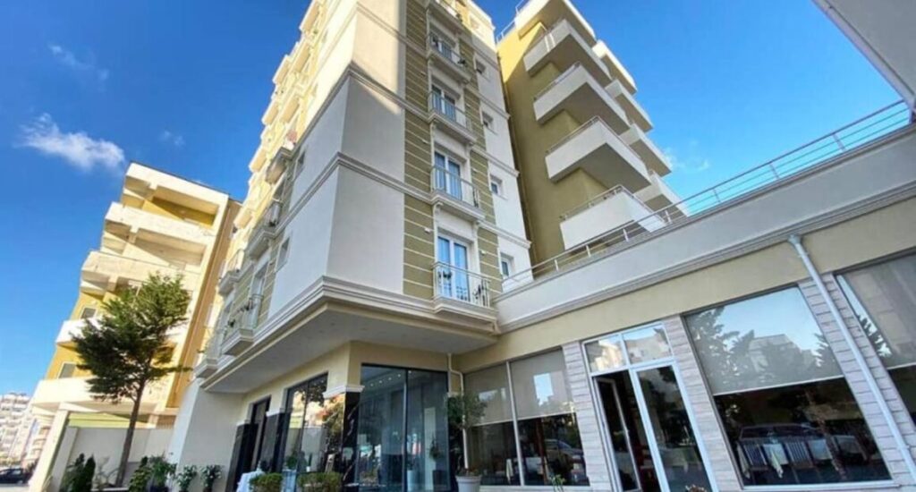 Hotel Edart u pláže v Albánii