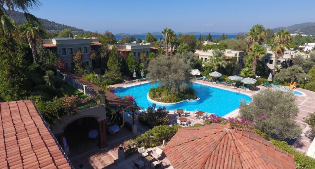 Hotel Zeytinada s krásnou zahradou a bazénem