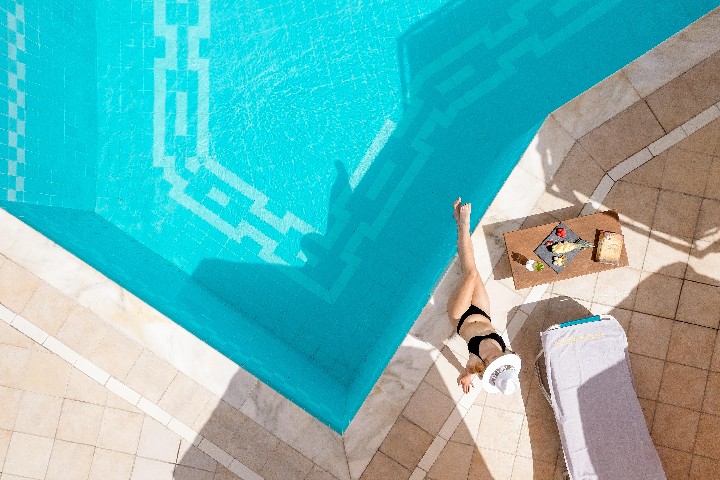 Canvas by Mitsis Petit Palais