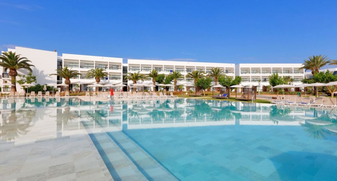 Grand Palladium Palace Ibiza Resort & Spa s výhledem na moře