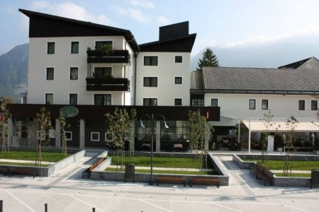 Lyžařská dovolená v Alpách s wellness a krásnými výhledy